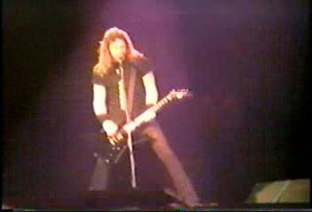 Metallica_1992-04-02_Landover_screen_513